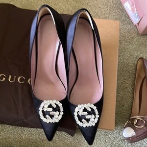 Gucci Nero black satin with crystal GG